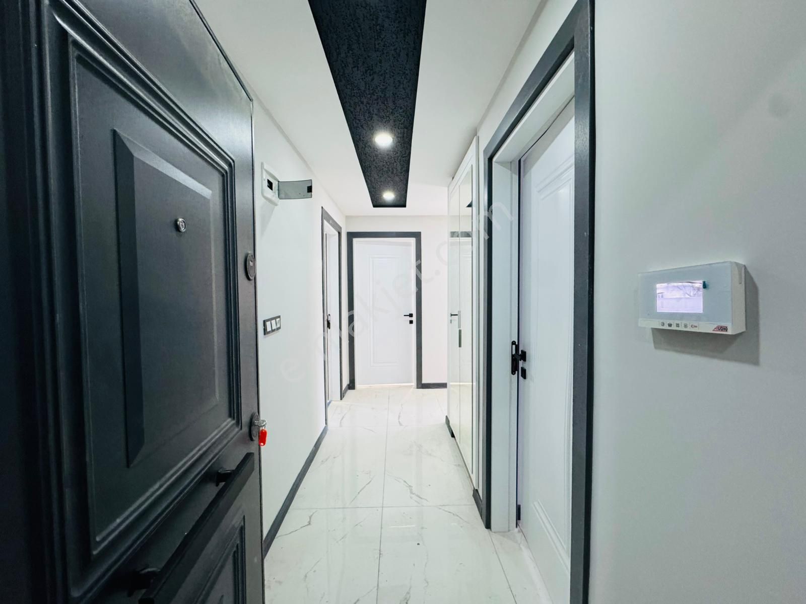 Merpa'dan_bağlık Mah'de Avm.'ler Bölgesinde Kiralık Sıfır_2+1 - Görsel 31