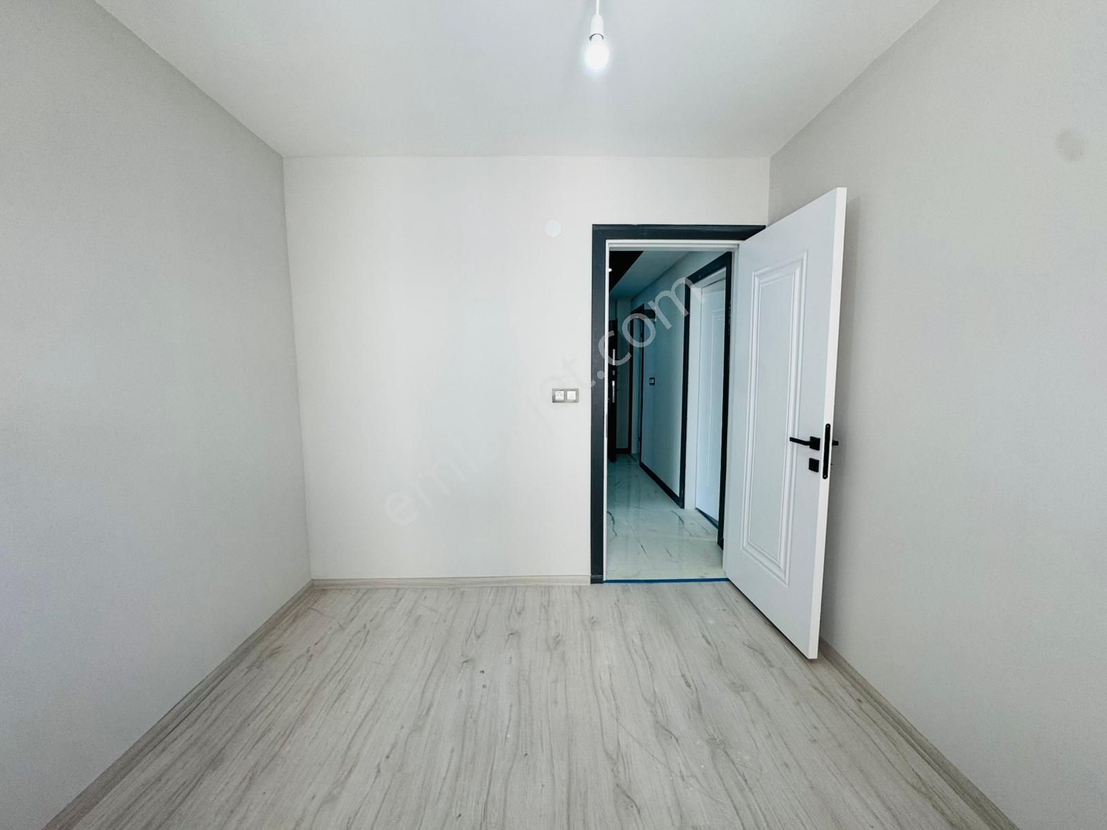 Merpa'dan_bağlık Mah'de Avm.'ler Bölgesinde Kiralık Sıfır_2+1 - Görsel 17