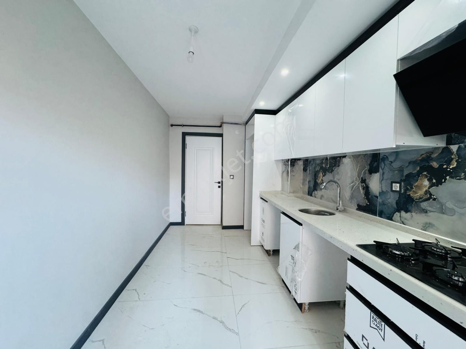 Merpa'dan_bağlık Mah'de Avm.'ler Bölgesinde Kiralık Sıfır_2+1 - Görsel 8