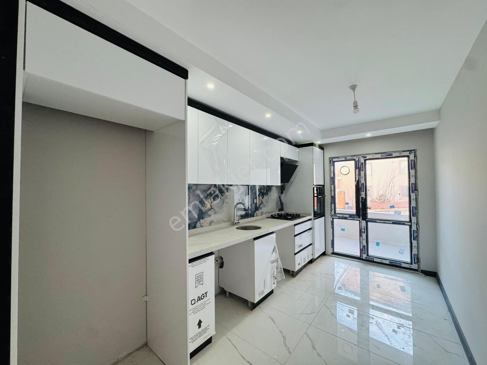 Merpa'dan_bağlık Mah'de Avm.'ler Bölgesinde Kiralık Sıfır_2+1 - Görsel 4