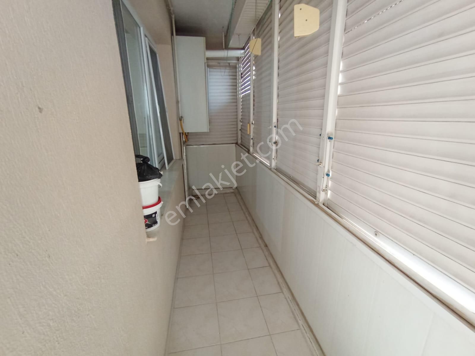 Karabağlar Bozyaka Kapalı Pazar Yeri Dibinde 3+1 125 M2 Doğalğazlı Kiralık Daire - Görsel 7