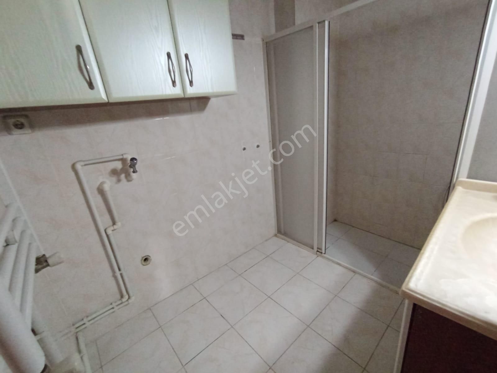 Karabağlar Bozyaka Kapalı Pazar Yeri Dibinde 3+1 125 M2 Doğalğazlı Kiralık Daire - Görsel 5