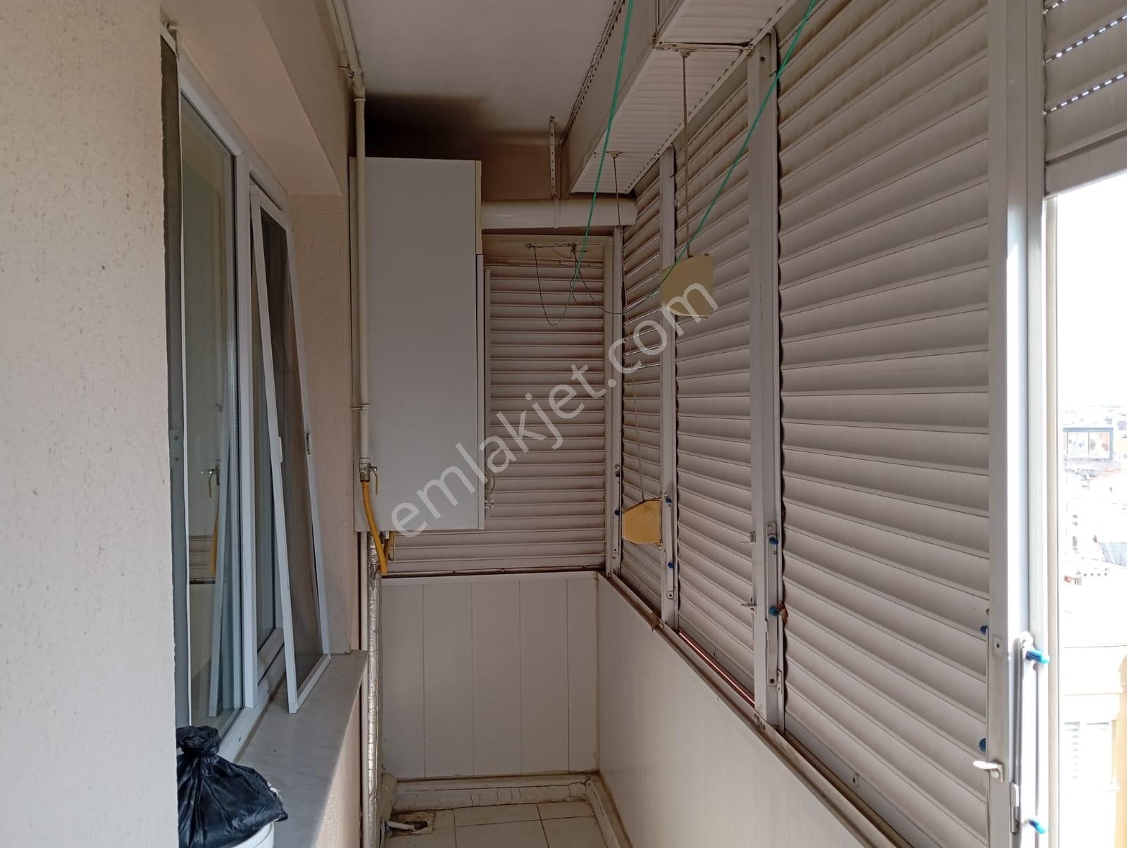 Karabağlar Bozyaka Kapalı Pazar Yeri Dibinde 3+1 125 M2 Doğalğazlı Kiralık Daire - Görsel 13