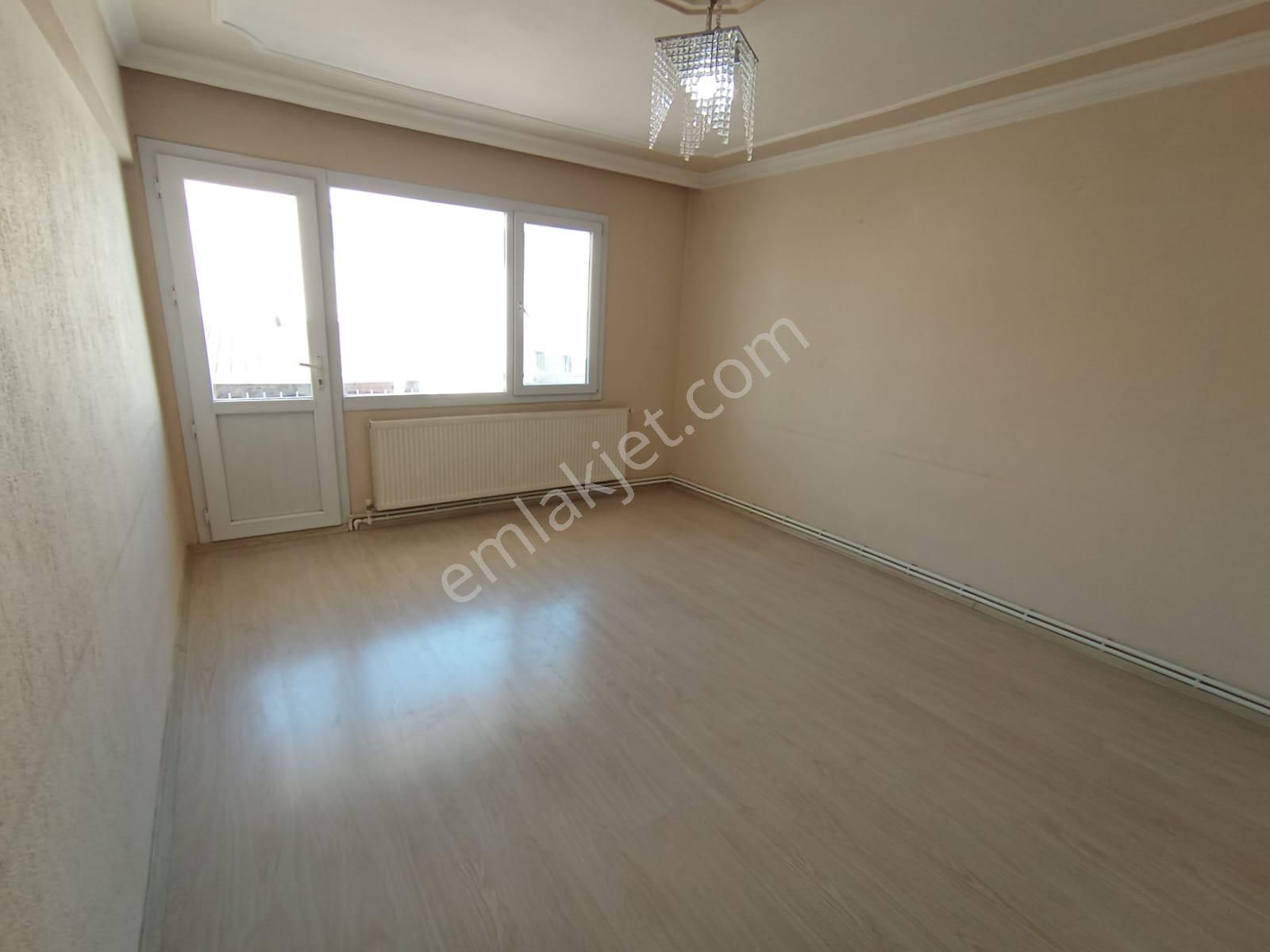 Karabağlar Bozyaka Kapalı Pazar Yeri Dibinde 3+1 125 M2 Doğalğazlı Kiralık Daire - Görsel 9