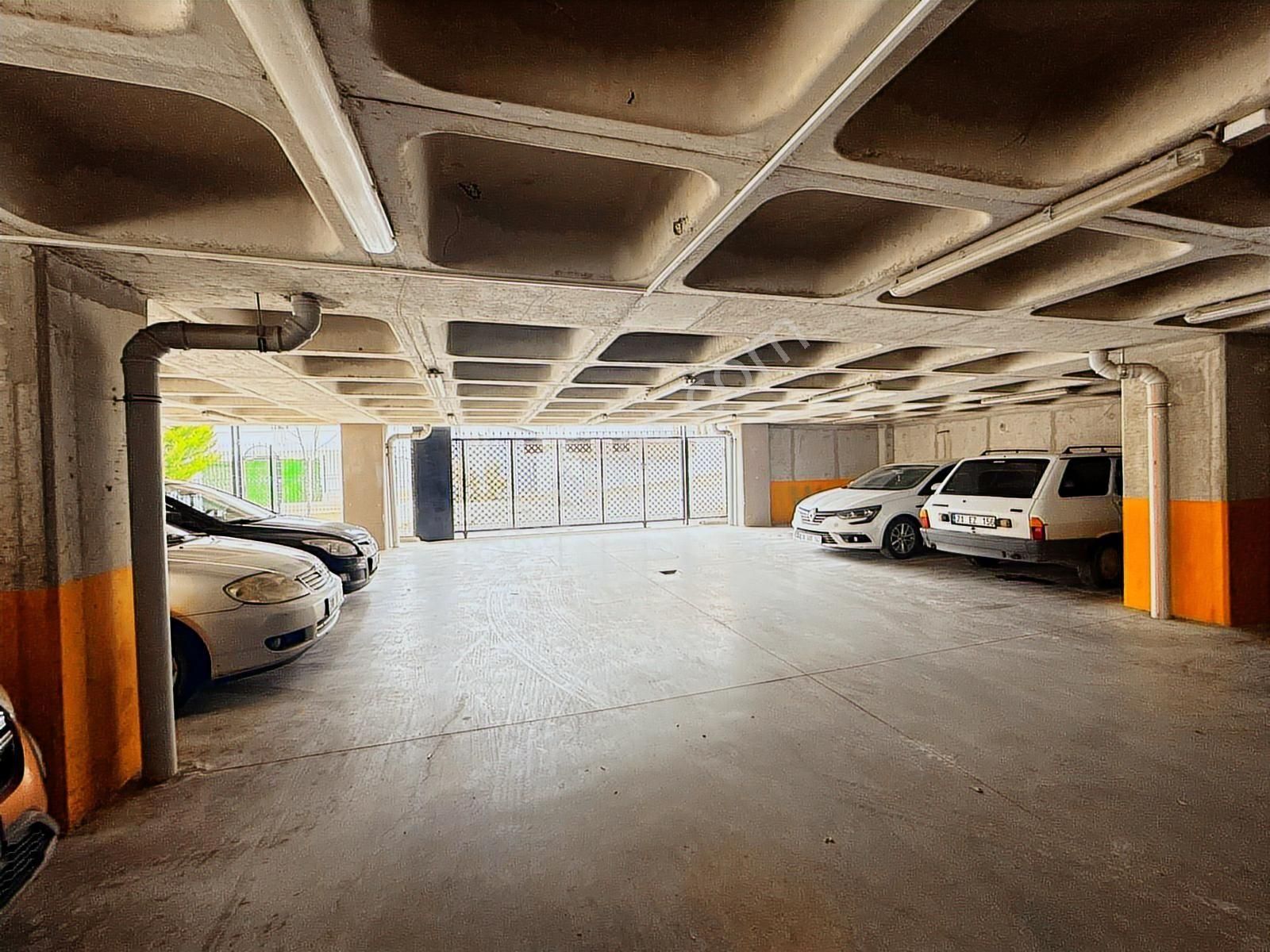 Manzaralı Temiz Kullanışlı Kiralık 2+1 - Görsel 7