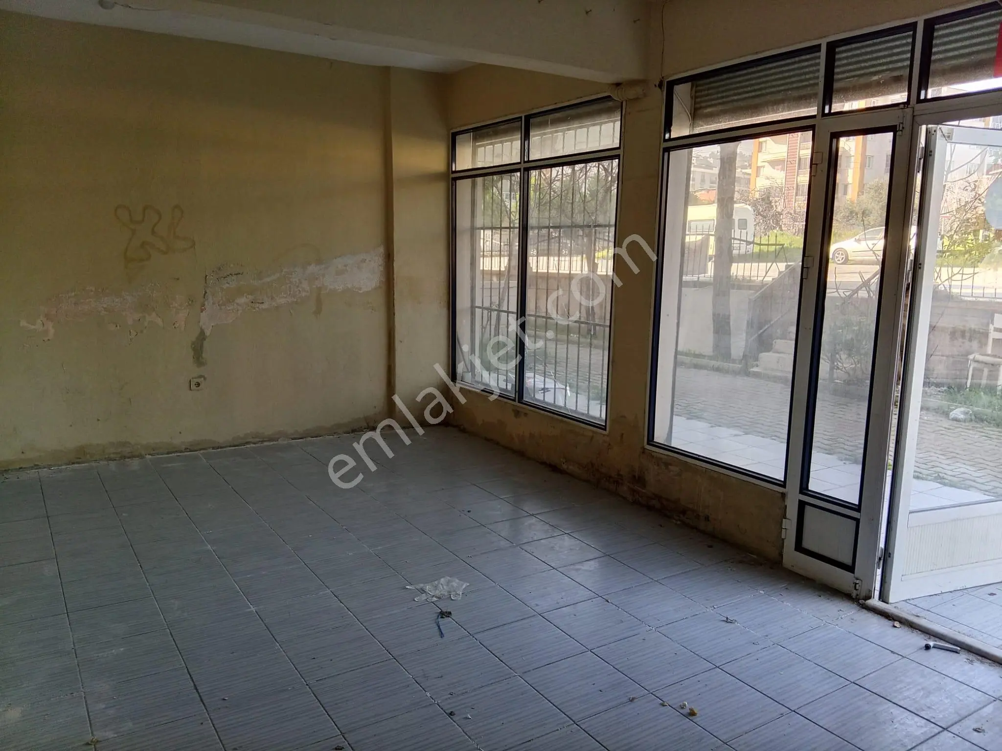 Irmak Mahallesi'nde Satılık 30 M² Dükkan - Merkezi Konum - Görsel 5