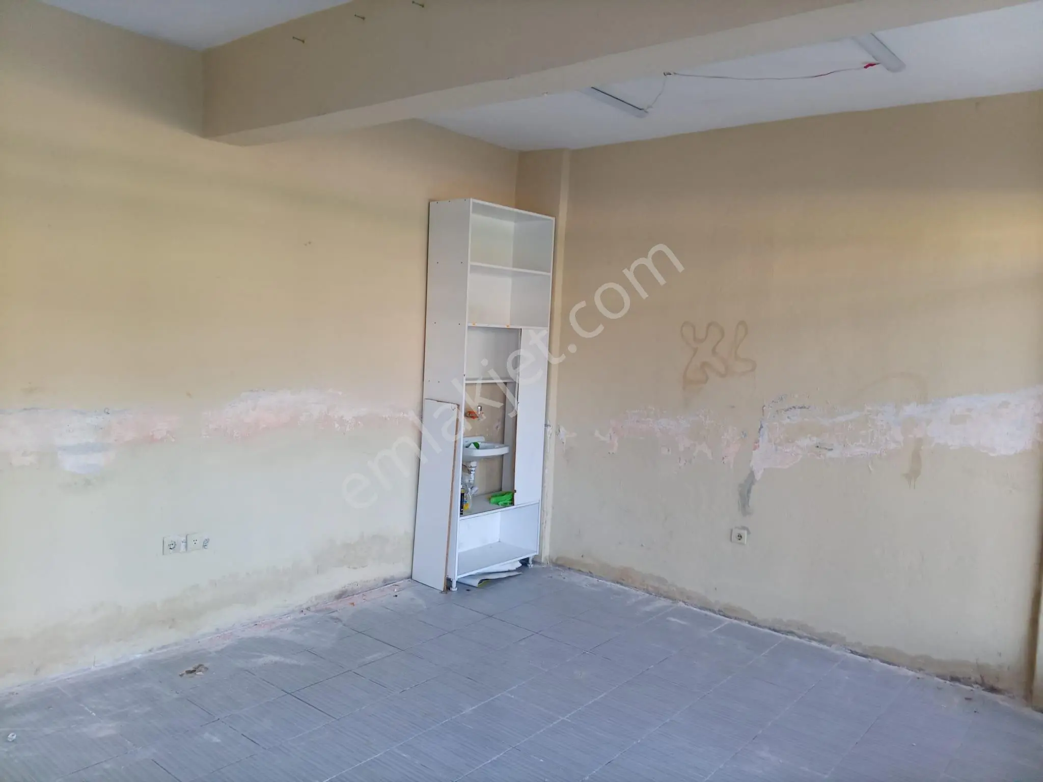 Irmak Mahallesi'nde Satılık 30 M² Dükkan - Merkezi Konum - Görsel 4