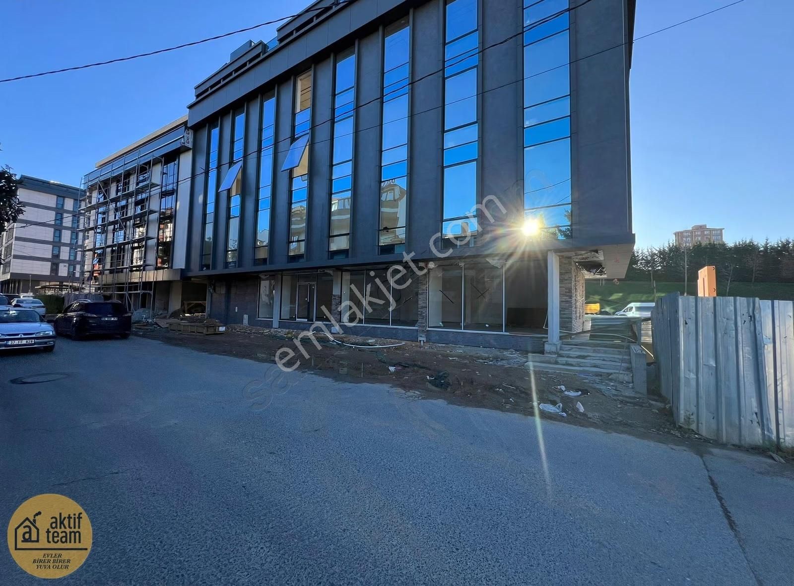 Çekmeköy Mehmet Akif Mah.şile Otoyolu Cepheli Kiralık Büro. - Görsel 16
