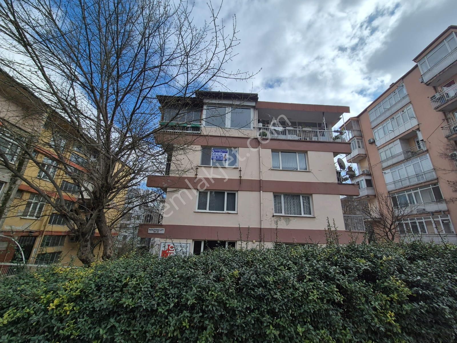 Kükürtlü Zübeyde Hanım Cad. Üzerinde Kiralık 3+1