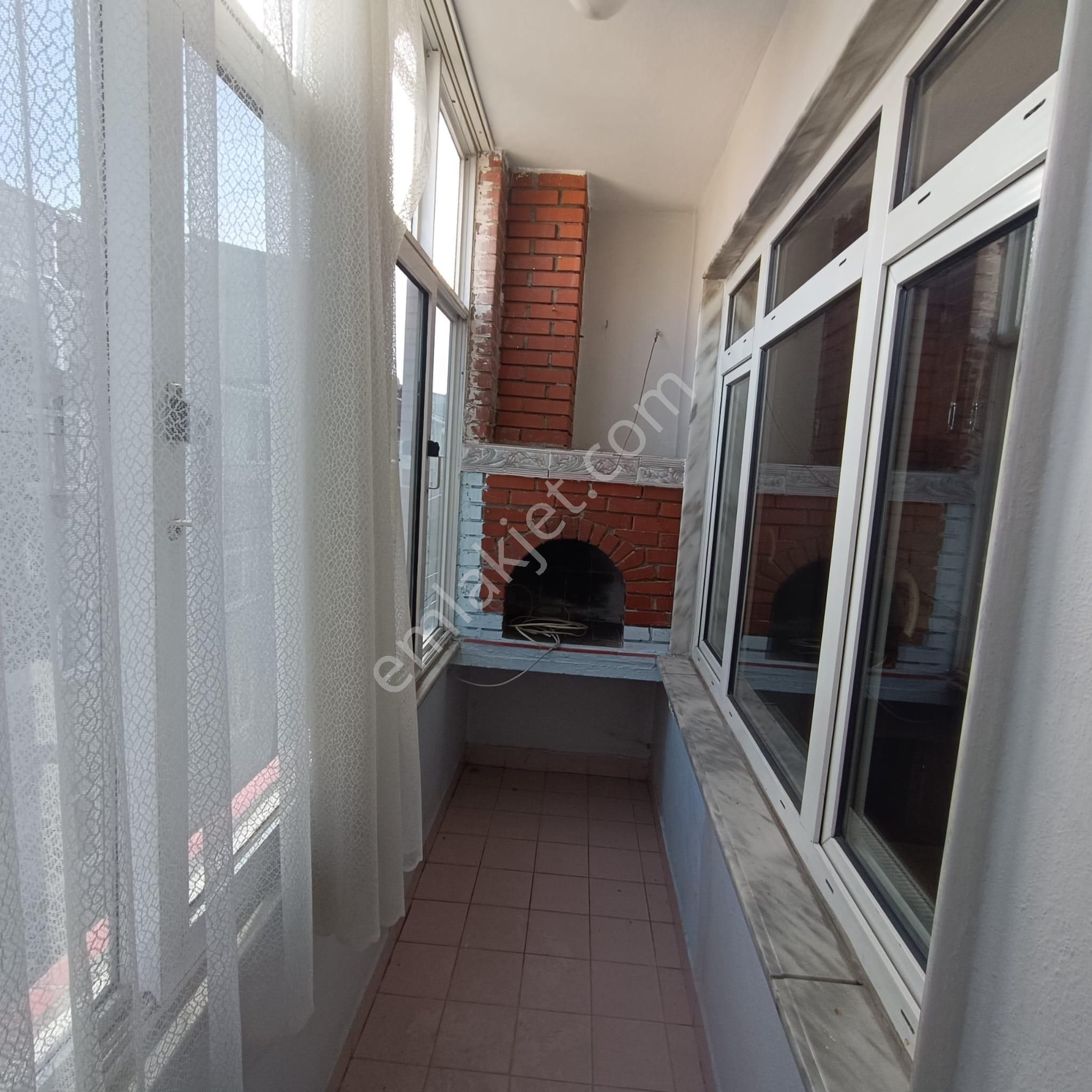 Gop Merkezde 1+1 Kiralık - Kombili - Görsel 5