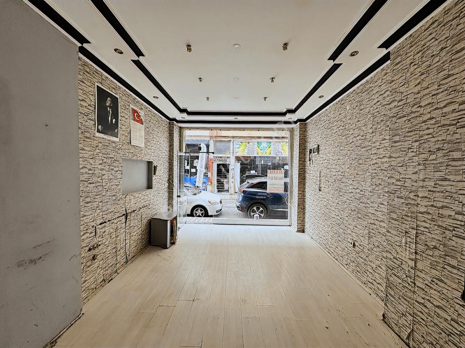 Deka Gayrimenkul İlkadım'da Daire Takaslı Satılık 2 Katlı Dükkan