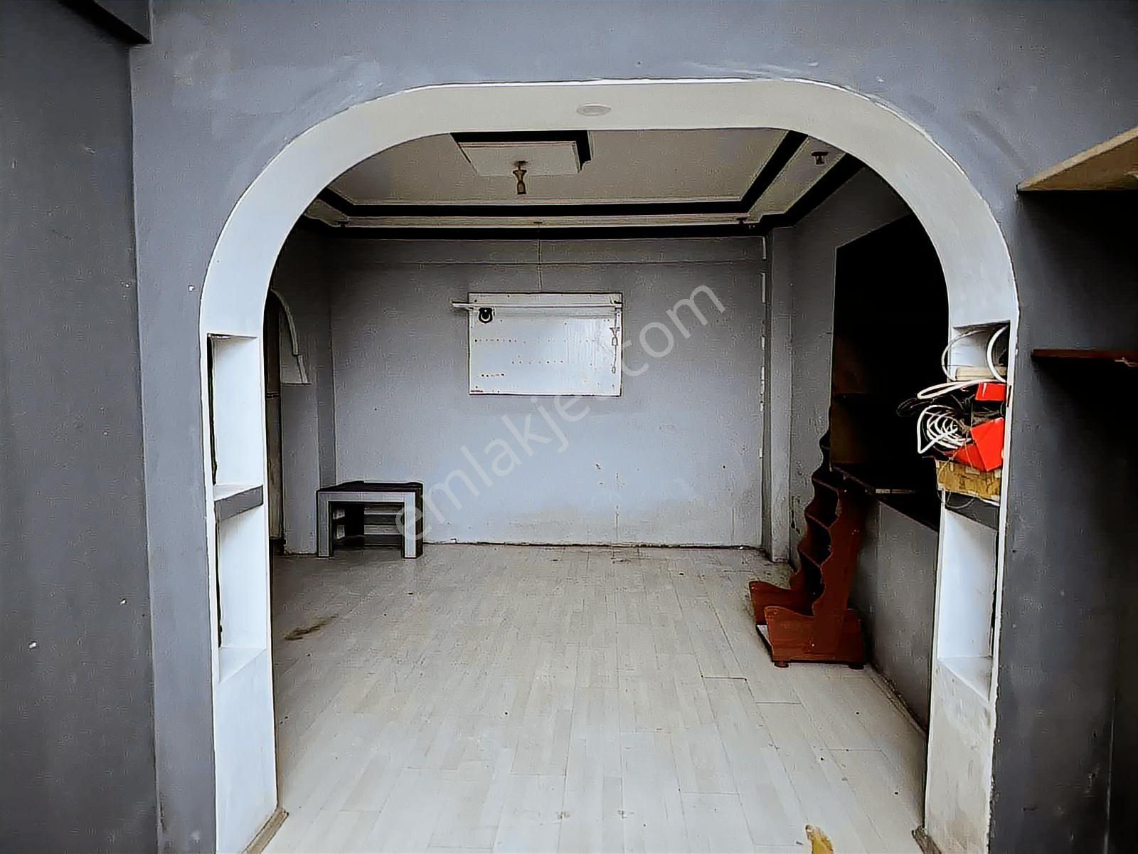 Deka Gayrimenkul İlkadım'da Daire Takaslı Satılık 2 Katlı Dükkan - Görsel 6