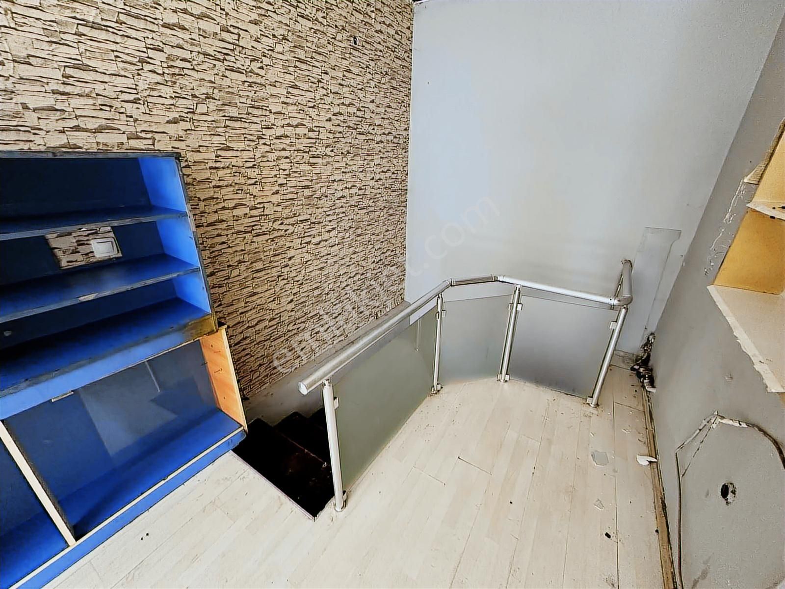 Deka Gayrimenkul İlkadım'da Daire Takaslı Satılık 2 Katlı Dükkan - Görsel 4