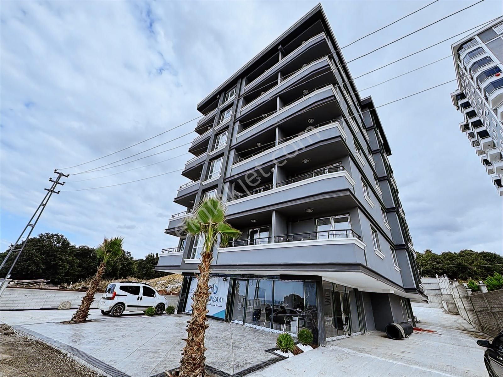 Deka Gayrimenkul'den Atakum Devlet Hastanesi Yanı Satılık 1+1