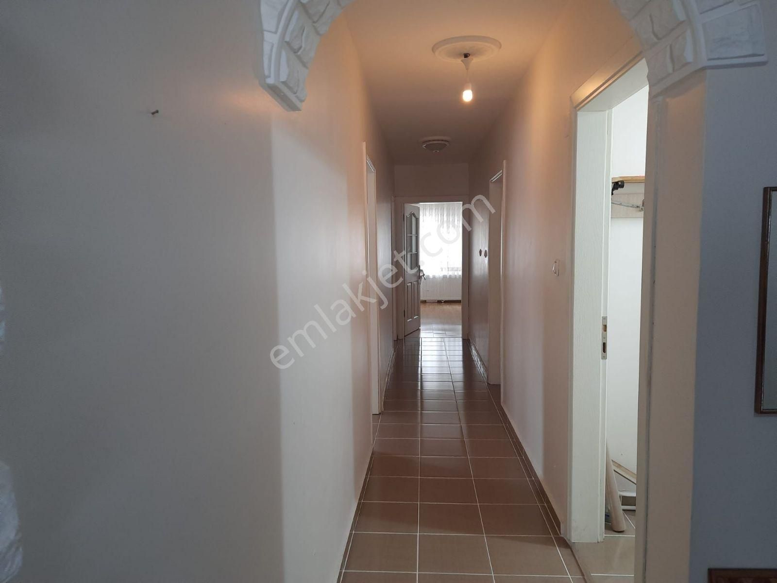 Güzelyalı Eğitim Mh. Ara Kat 3+1 Deniz Manzaralı Daire - Görsel 9