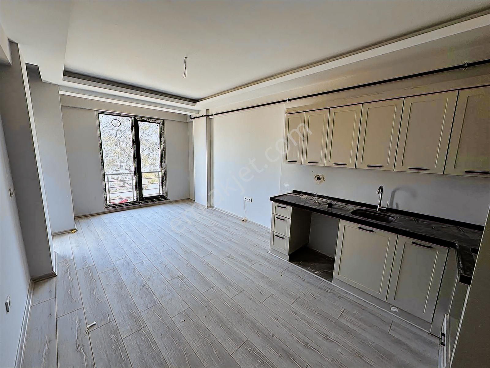 Deka Gayrimenkul'den Körfez'de Ulaşıma Yakın Sıfır 1+1 Daireler - Görsel 11