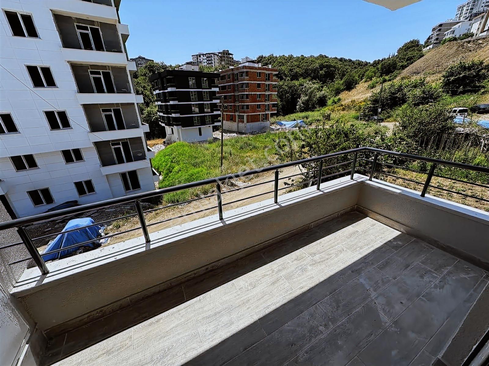 Deka Gayrimenkul'den Körfez'de Ulaşıma Yakın Sıfır 1+1 Daireler - Görsel 21