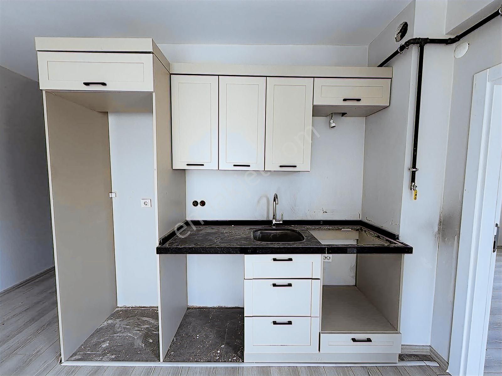 Deka Gayrimenkul'den Körfez'de Ulaşıma Yakın Sıfır 1+1 Daireler - Görsel 3