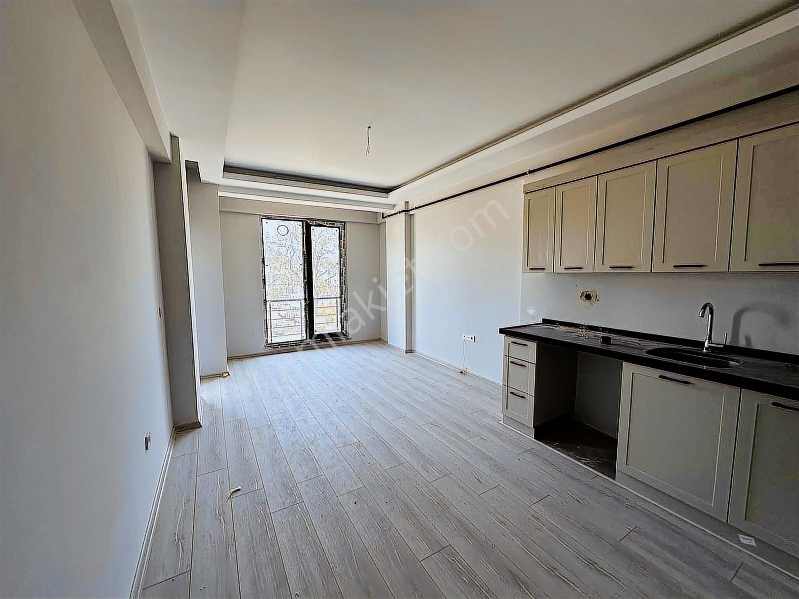 Deka Gayrimenkul'den Körfez'de Ulaşıma Yakın Sıfır 1+1 Daireler - Görsel 25