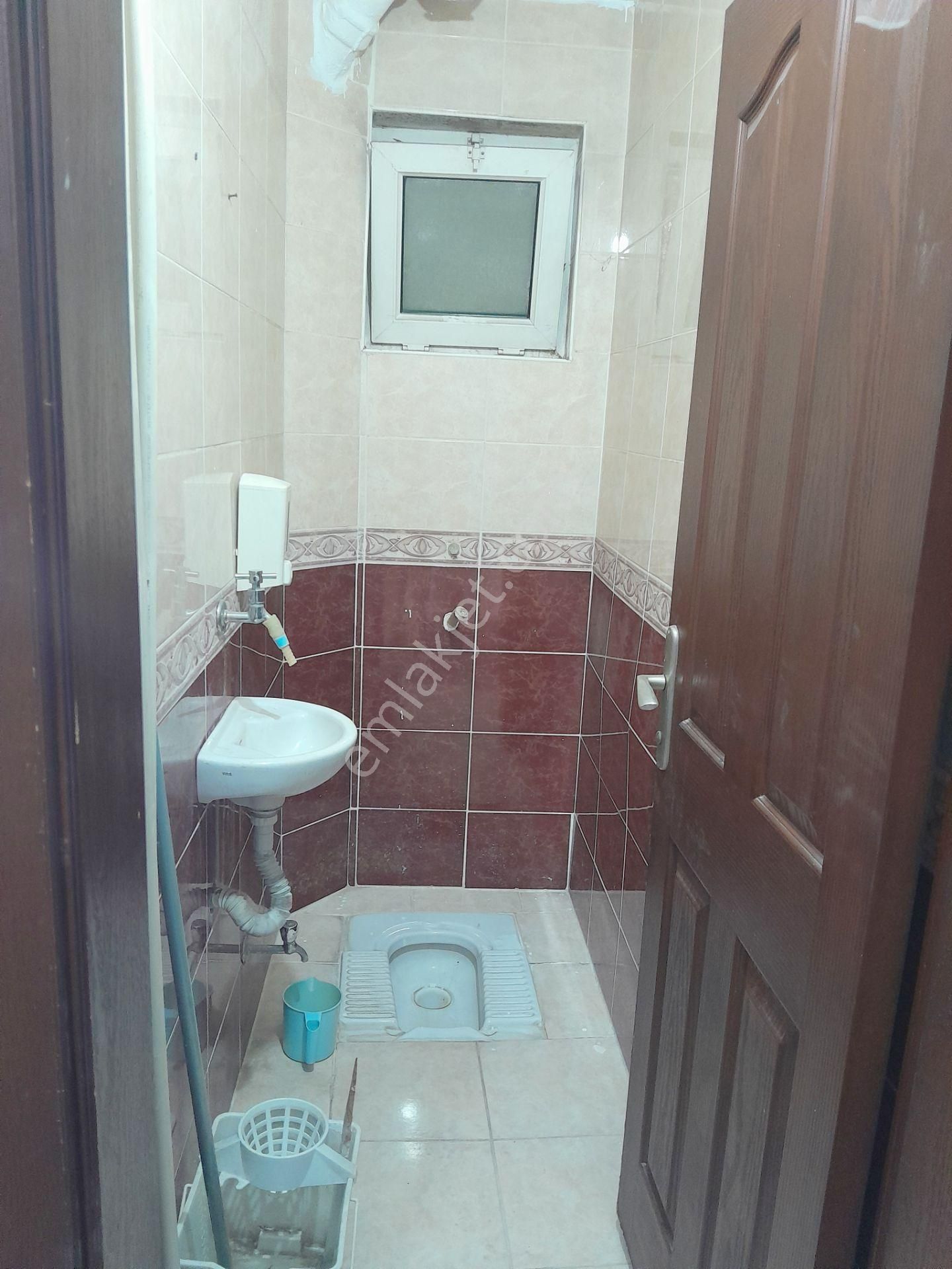 Dr.mediha Eldem Sokak'ta Kiralık Otoparklı 3+1y.giriş - Görsel 16