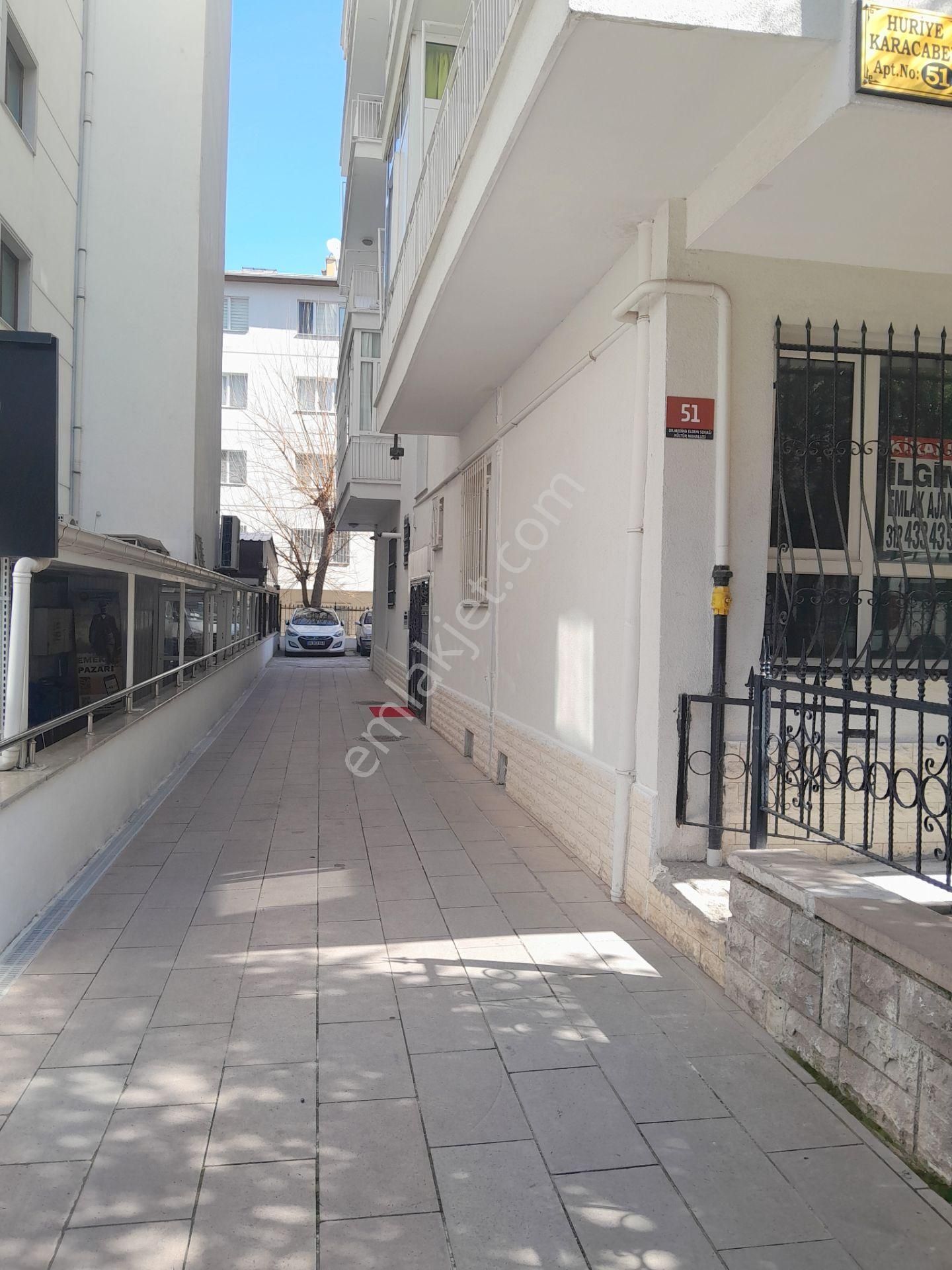 Dr.mediha Eldem Sokak'ta Kiralık Otoparklı 3+1y.giriş - Görsel 20