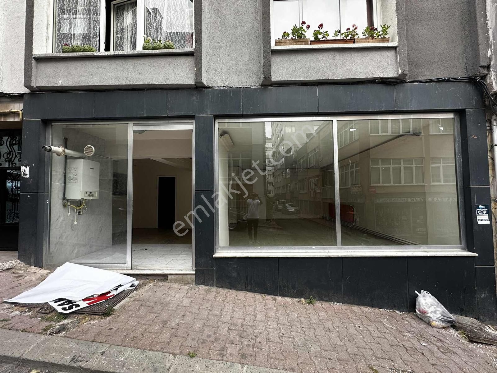 Deka Gayrimenkul'den Çiftlik Mah. Satılık 145 M² Fırsat Dükkan - Görsel 4