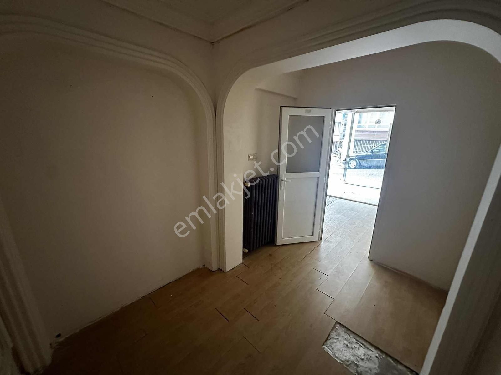 Deka Gayrimenkul'den Çiftlik Mah. Satılık 145 M² Fırsat Dükkan - Görsel 5