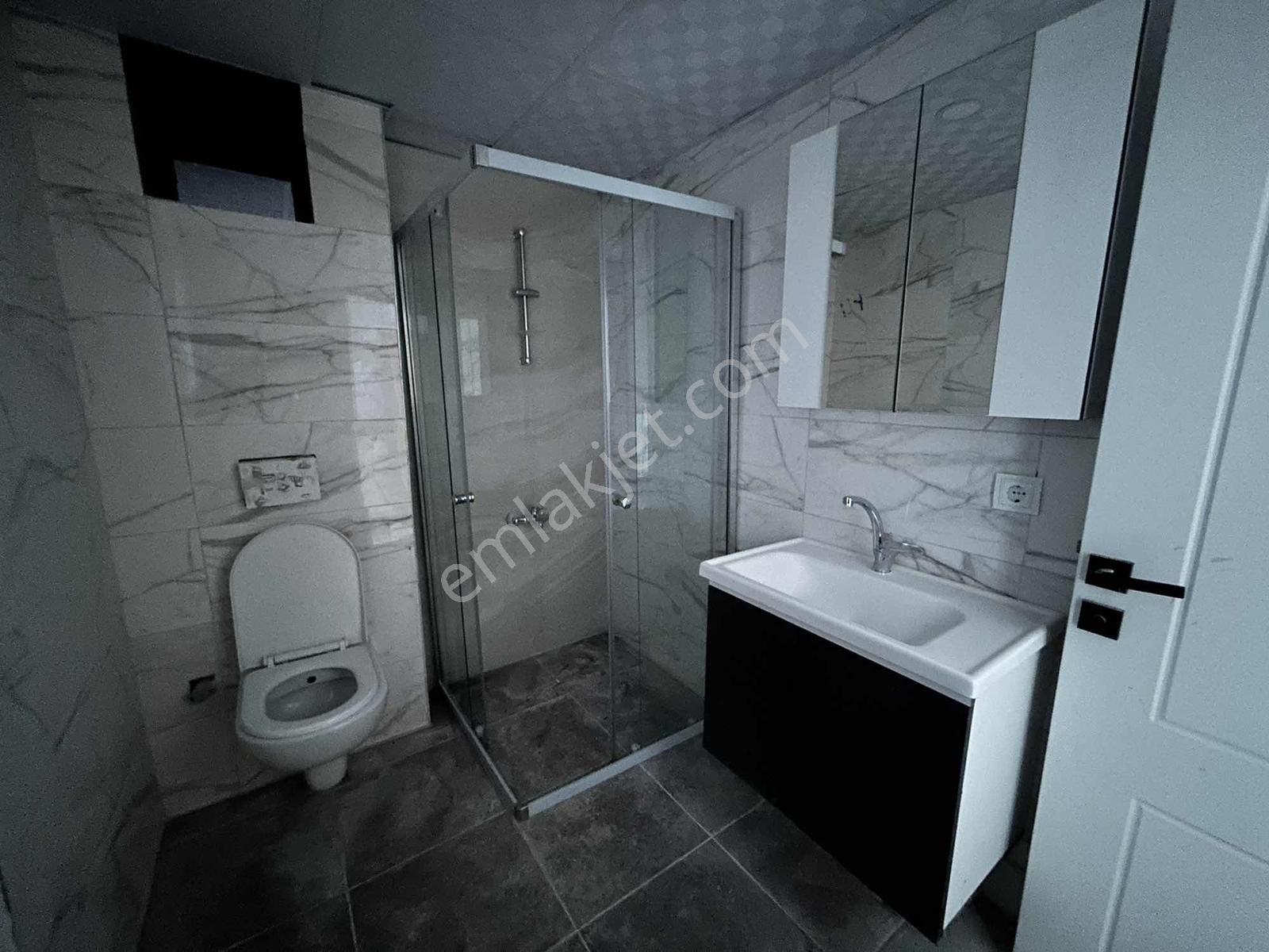 Deka Gayrimenkul'den Körfezde Satılık Siteiçi 1+1 Daire - Görsel 3