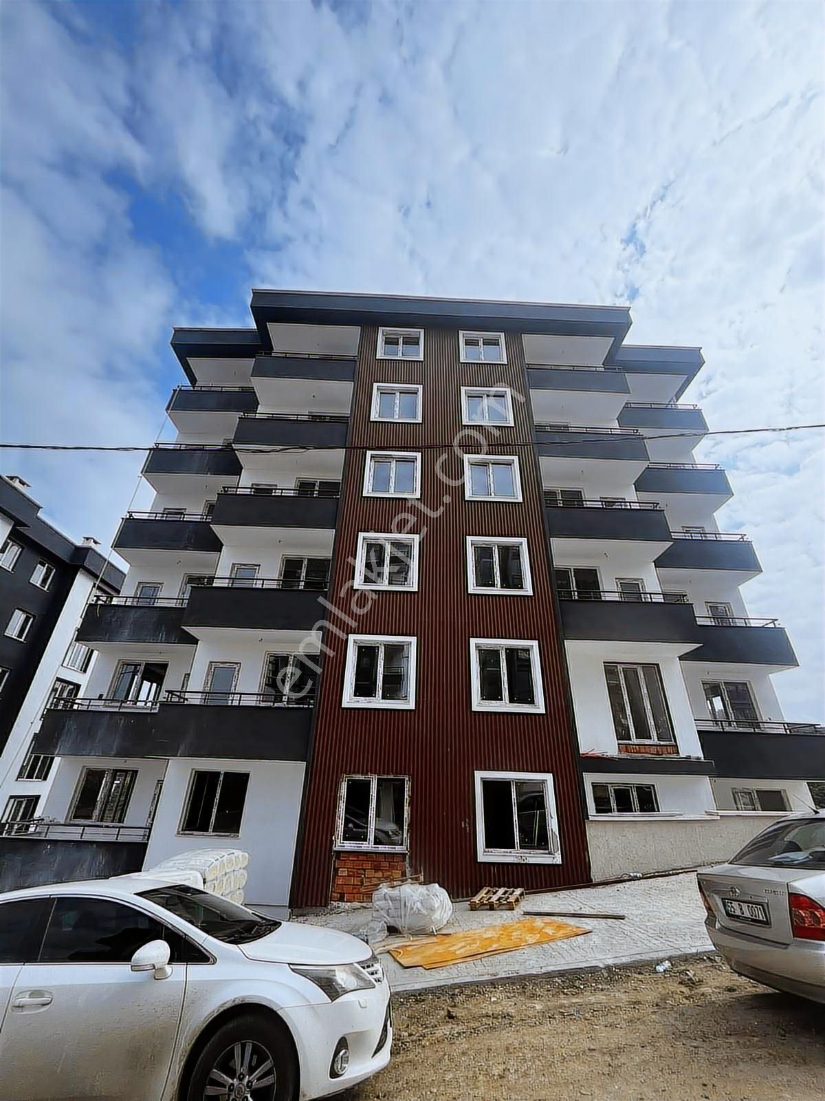 Deka Gayrimenkul'den Körfezde Satılık Siteiçi 1+1 Daire - Görsel 7