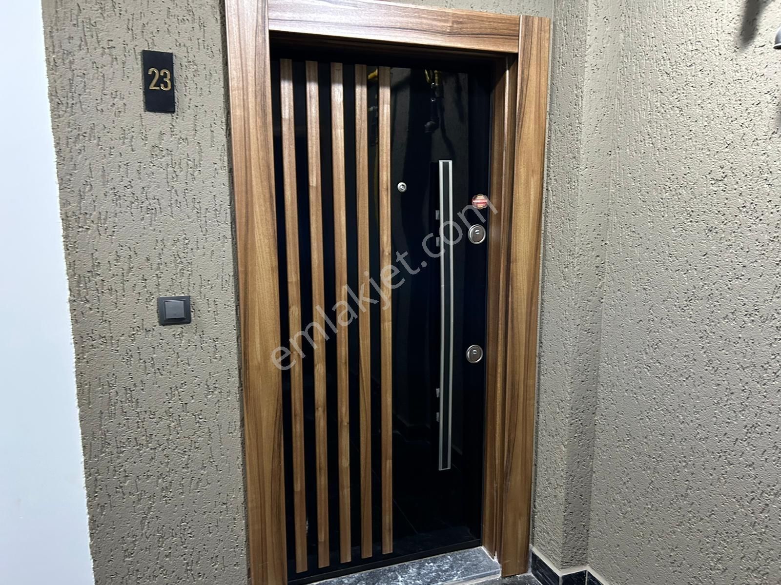 Deka Gayrimenkul'den 1+1 Eşyalı Cam Balkonlu Kombili Daire - Görsel 15