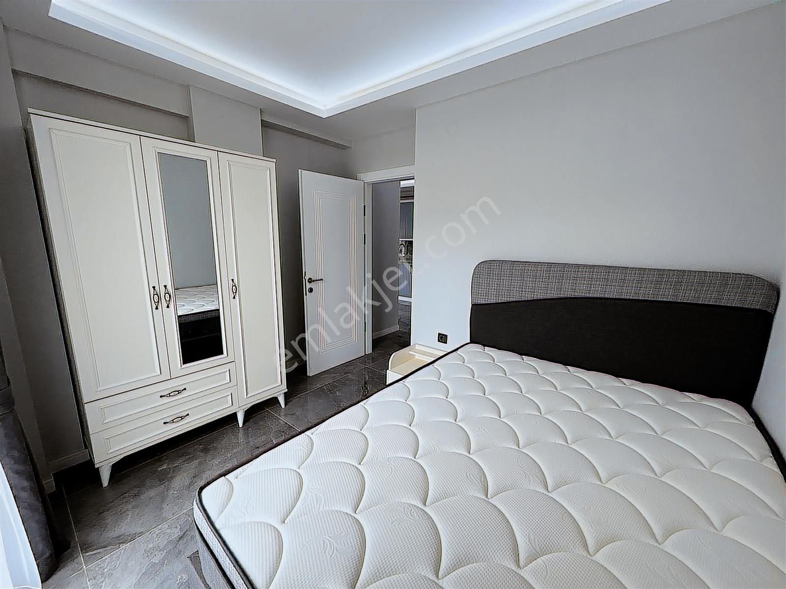 Deka Gayrimenkul'den 1+1 Eşyalı Cam Balkonlu Kombili Daire - Görsel 5