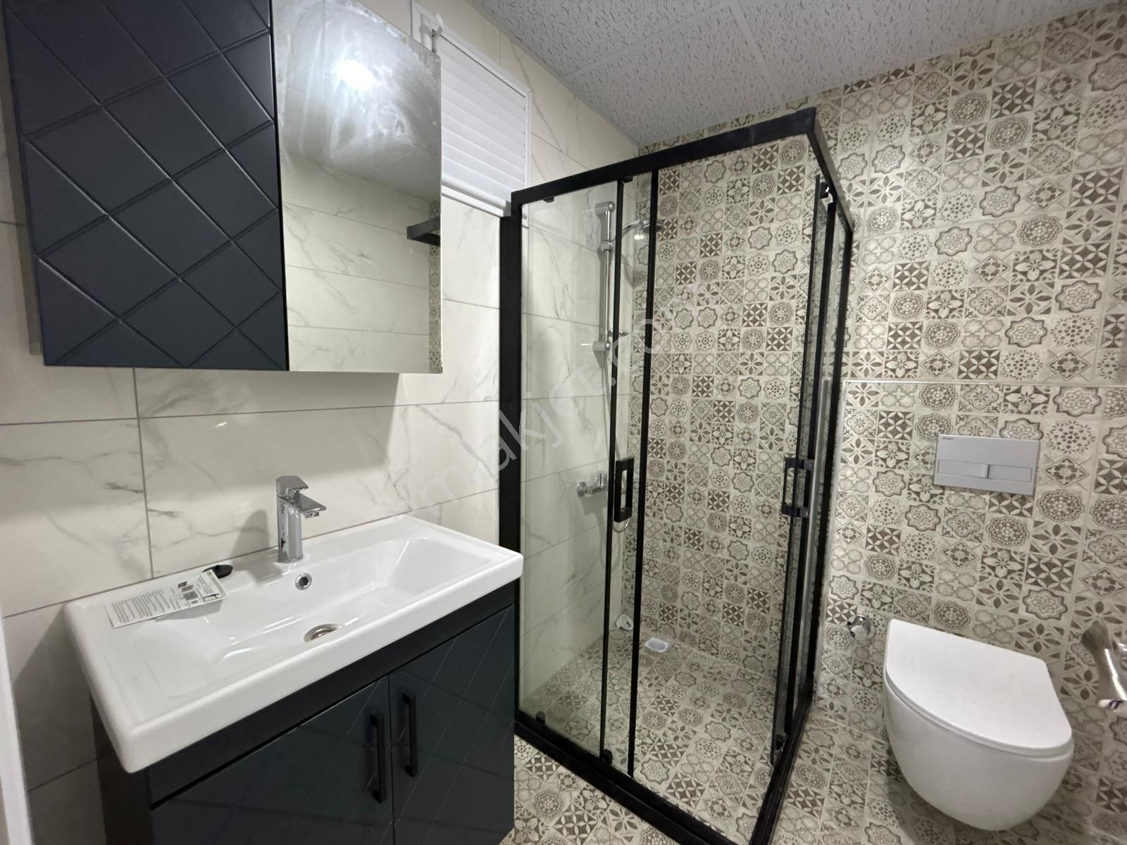 Deka Gayrimenkul'den 1+1 Eşyalı Cam Balkonlu Kombili Daire - Görsel 19