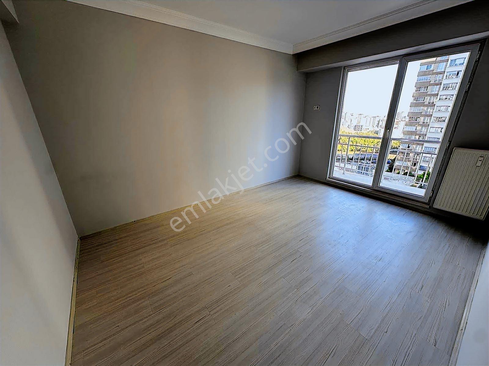 Deka Gayrimenkul'den Havuzlu Siteiçi Kiralık 2+1 Arakat Daire - Görsel 10