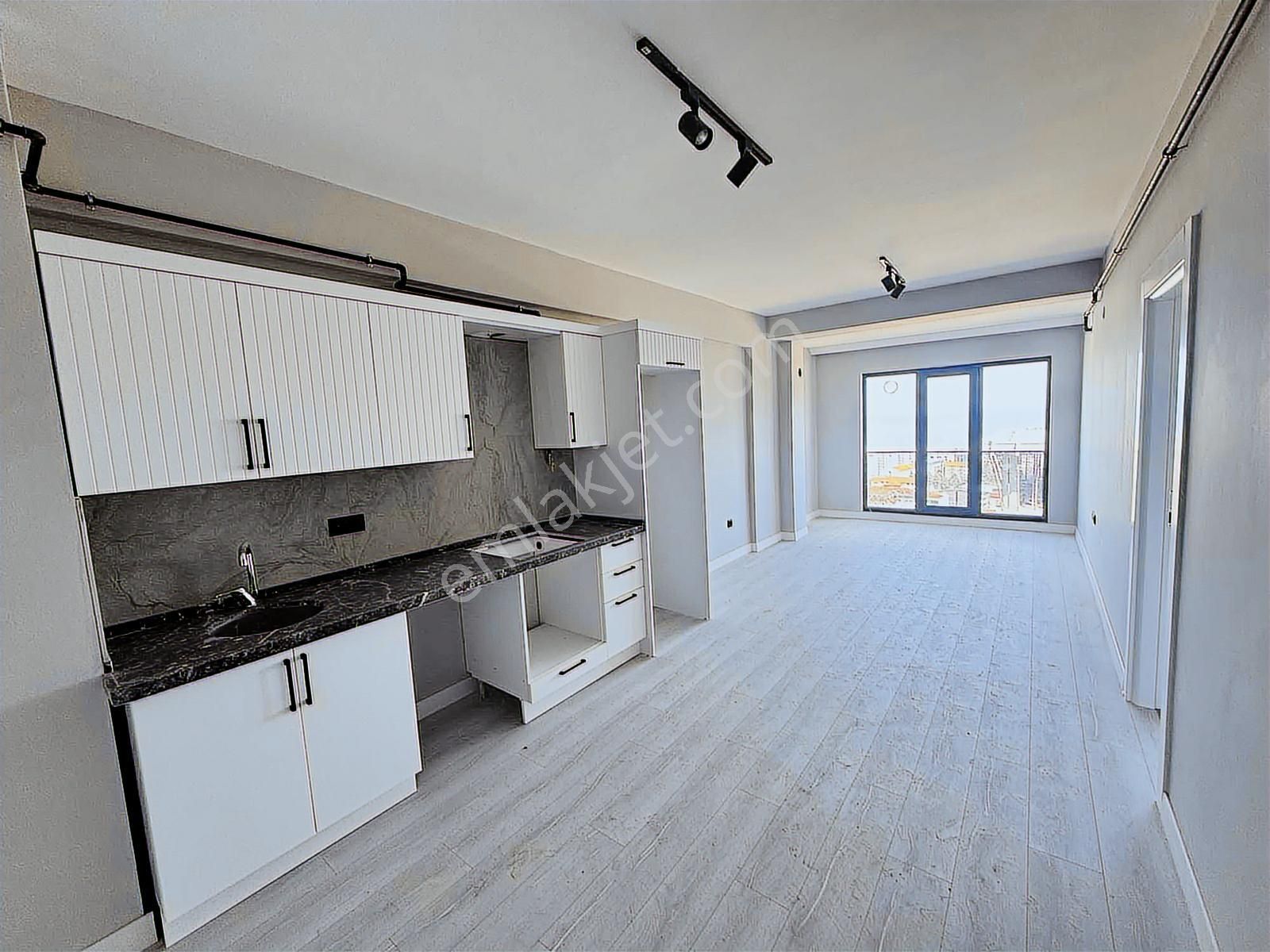 Deka Gayrimenkul Denız Manzaralı Denız Evlerınde Satılık 1 + 1 - Görsel 2