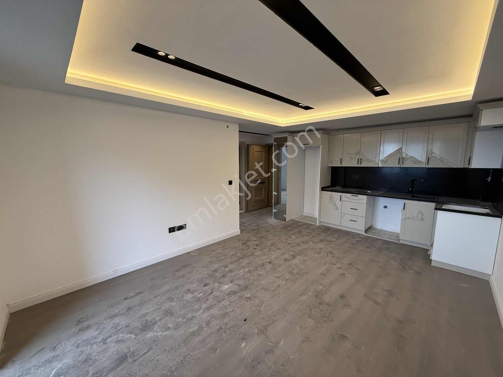 Deka Gayrimenkul'den Körfez Mah. Havuzlu Sitede Satılık 1+1 - Görsel 15