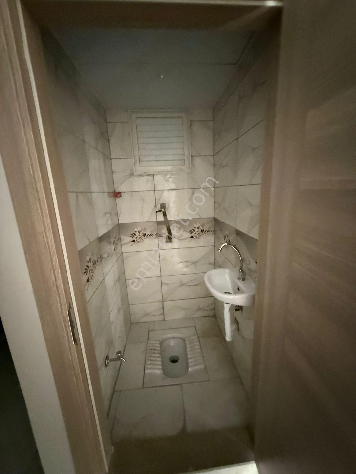 Akman'dan Muradiye'de Satılık 2+1 Kapalı Mutfak - Görsel 6