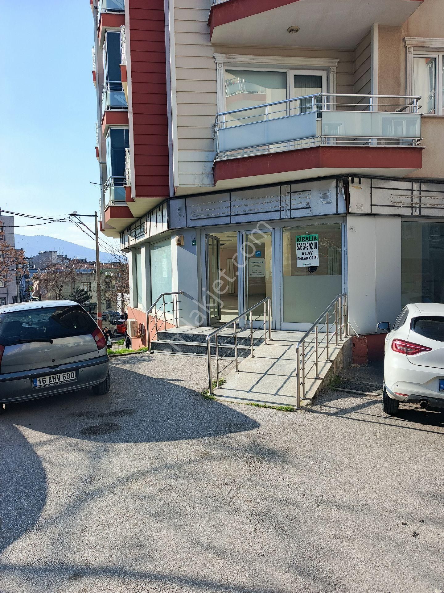 Alay Emlak Ofisinden Kiralık İş Yeri