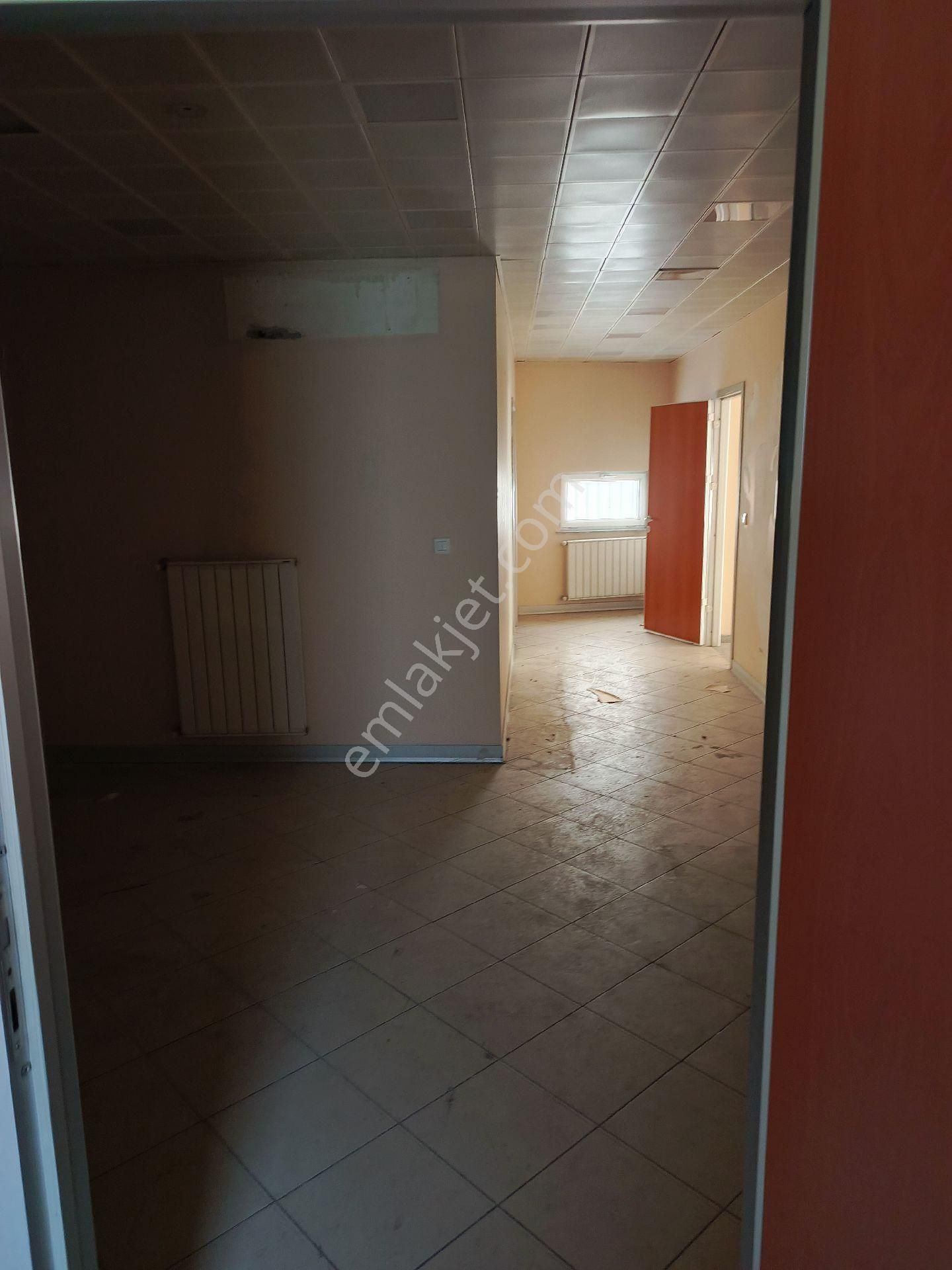 Alay Emlak Ofisinden Kiralık İş Yeri - Görsel 21