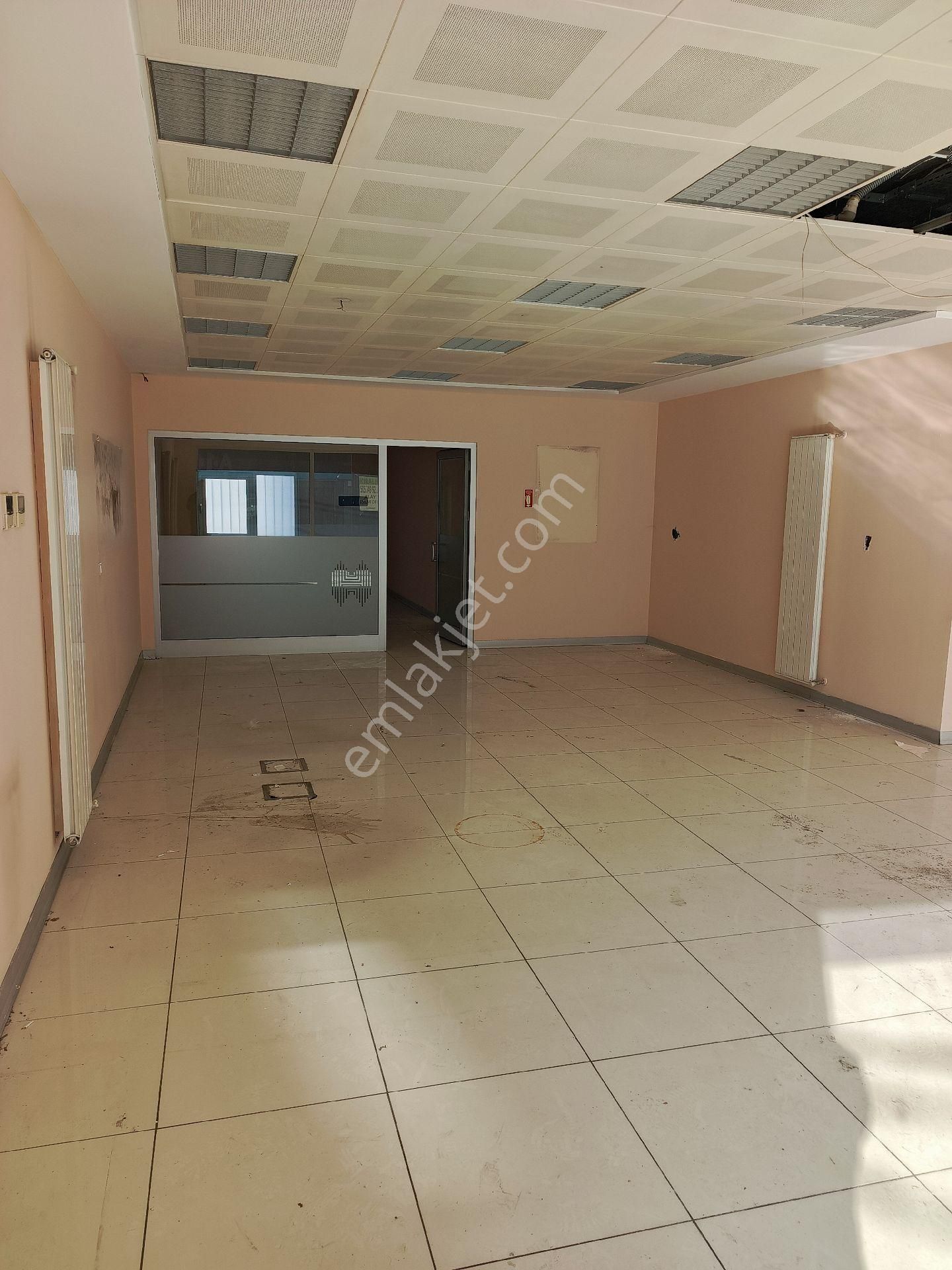 Alay Emlak Ofisinden Kiralık İş Yeri - Görsel 6