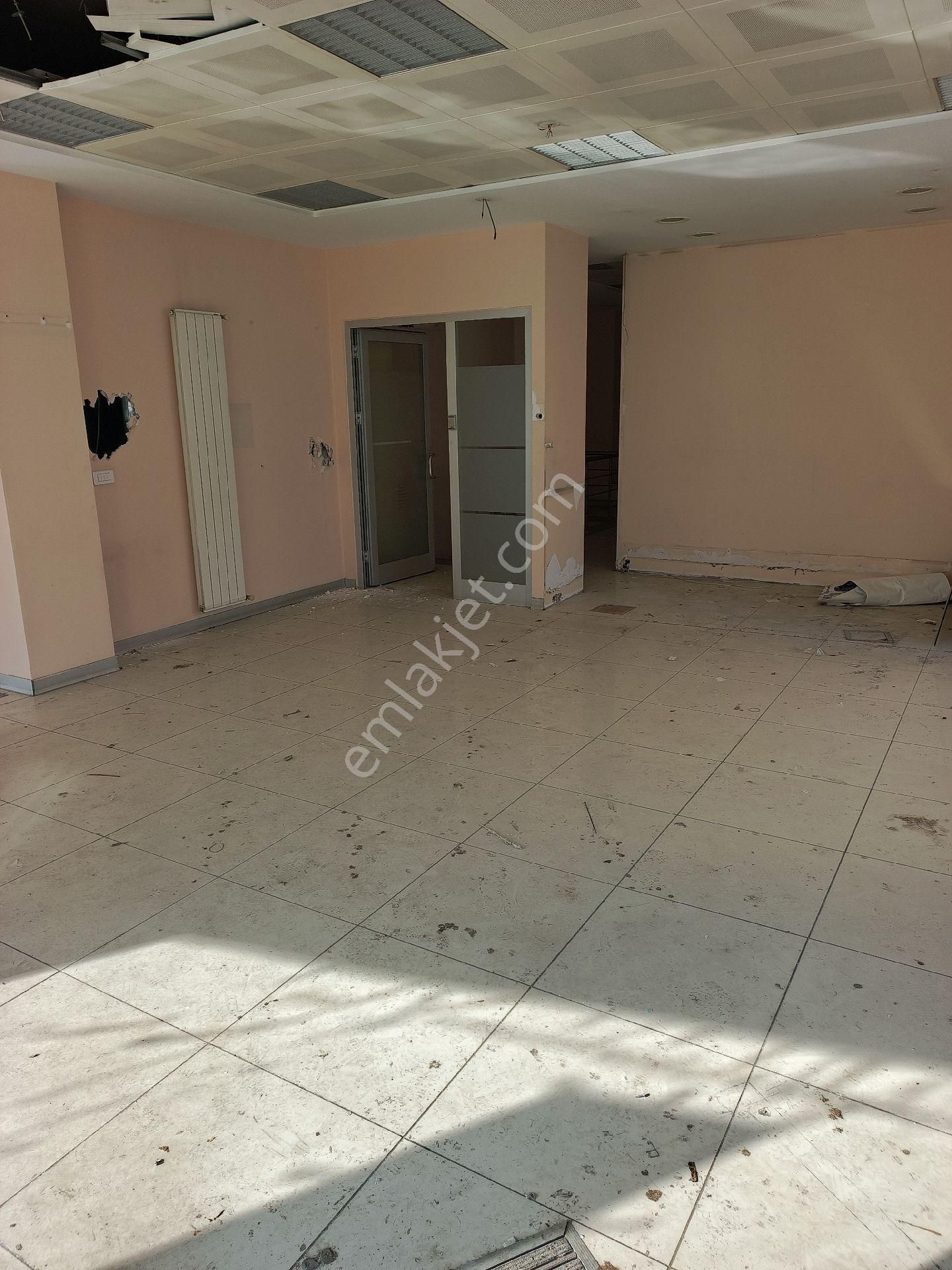 Alay Emlak Ofisinden Kiralık İş Yeri - Görsel 4
