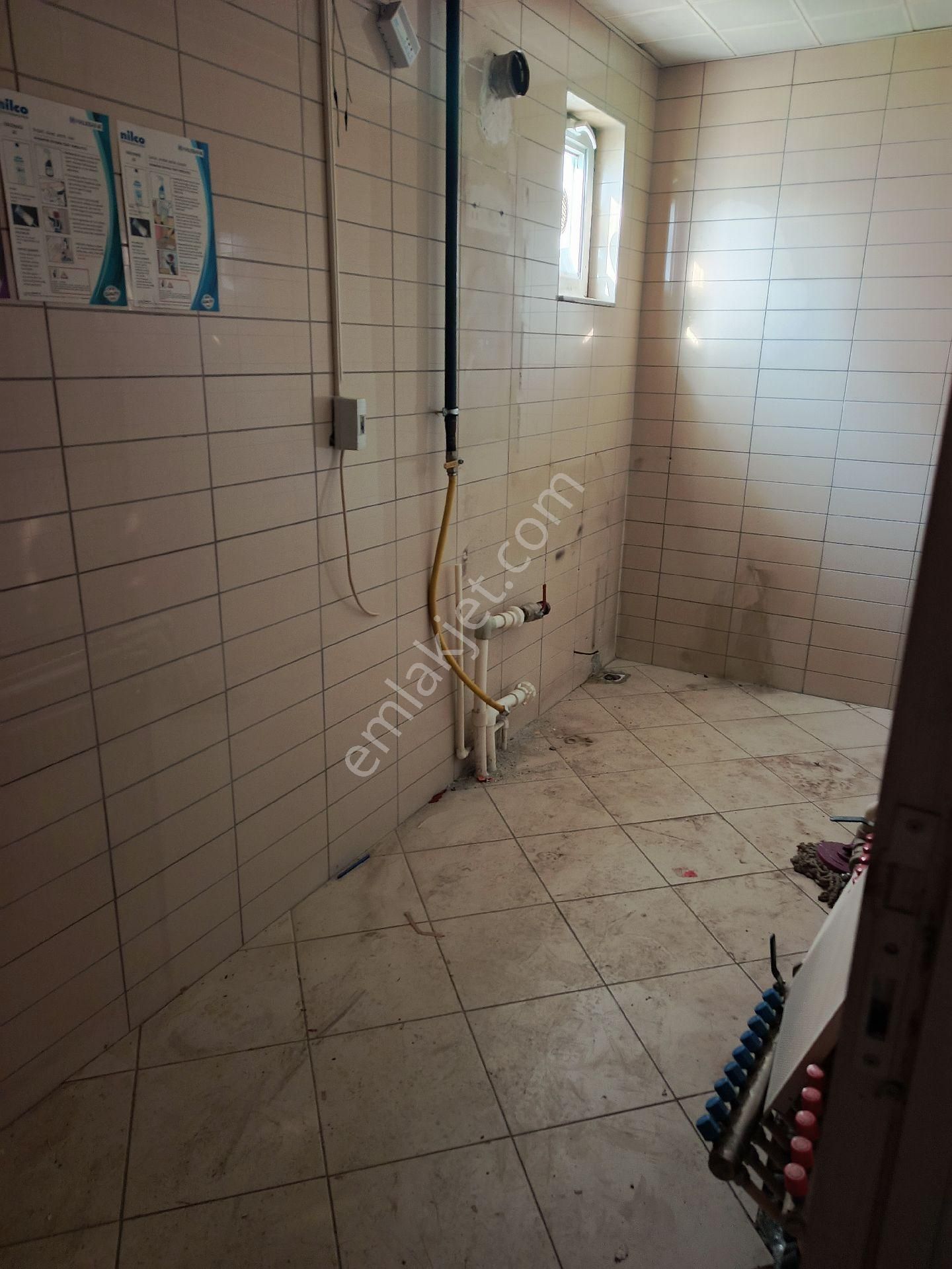 Alay Emlak Ofisinden Kiralık İş Yeri - Görsel 20