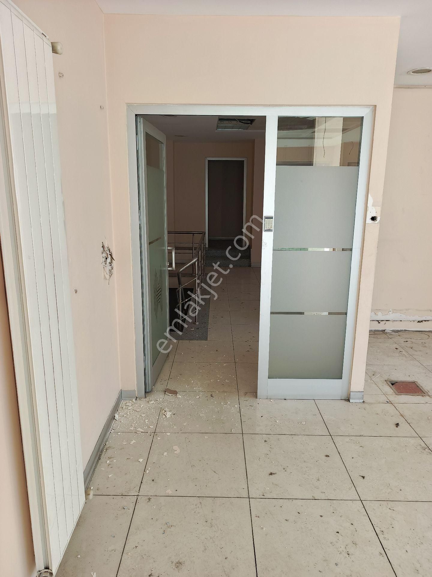 Alay Emlak Ofisinden Kiralık İş Yeri - Görsel 9
