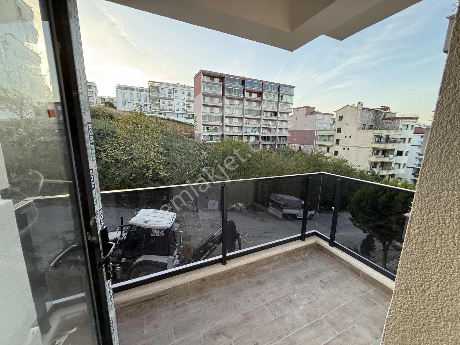 Deka Gayrimenkul'den Körfez Mah. Mükemmel Konumda Lüx 1+1 Daire - Görsel 10