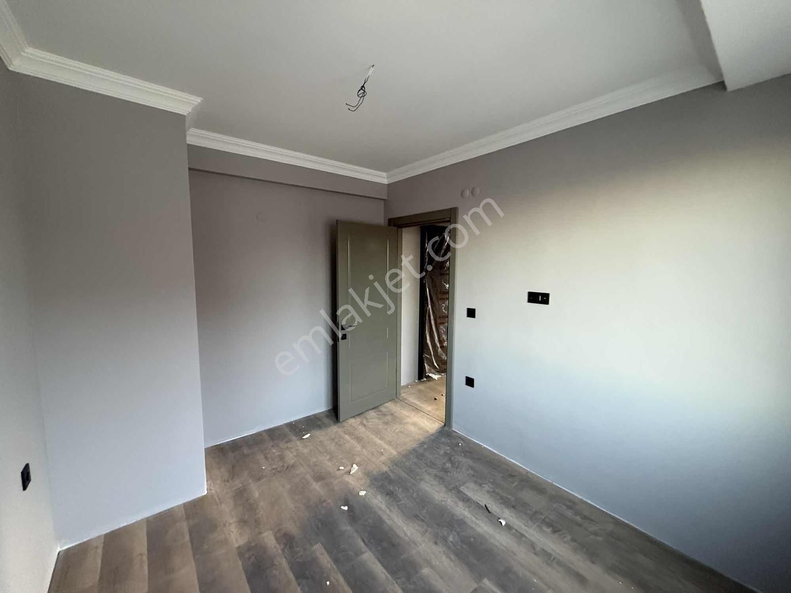 Deka Gayrimenkul'den Körfez Mah. Mükemmel Konumda Lüx 1+1 Daire - Görsel 33