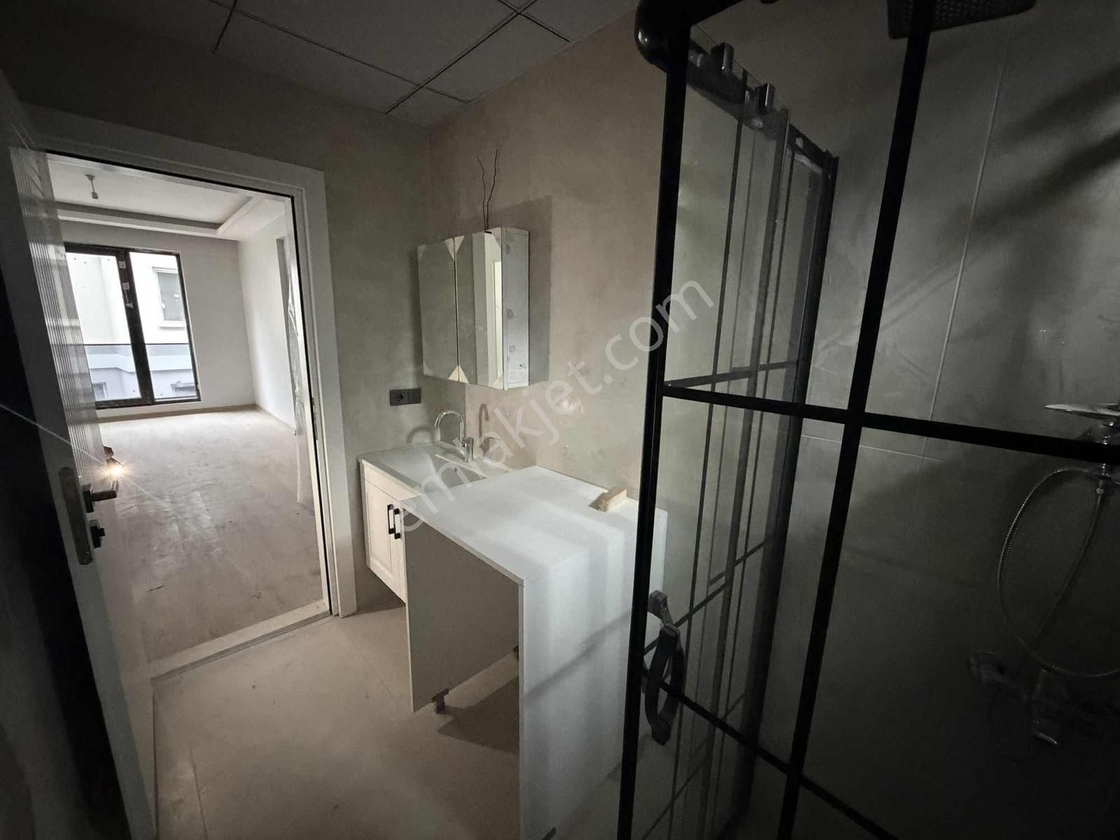 Deka Gayrimenkul'den Küçükkolpınar'da Acil Satılık 1+1 Daire - Görsel 14