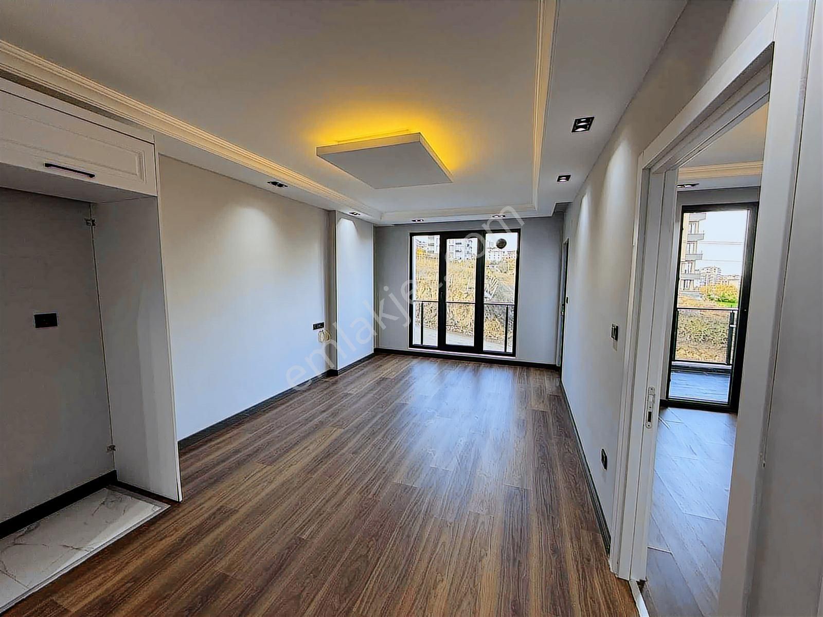 Deka Gayrimenkul'den Körfez Bulvara Cephe Lüx Satılık 1+1 Daire - Görsel 12