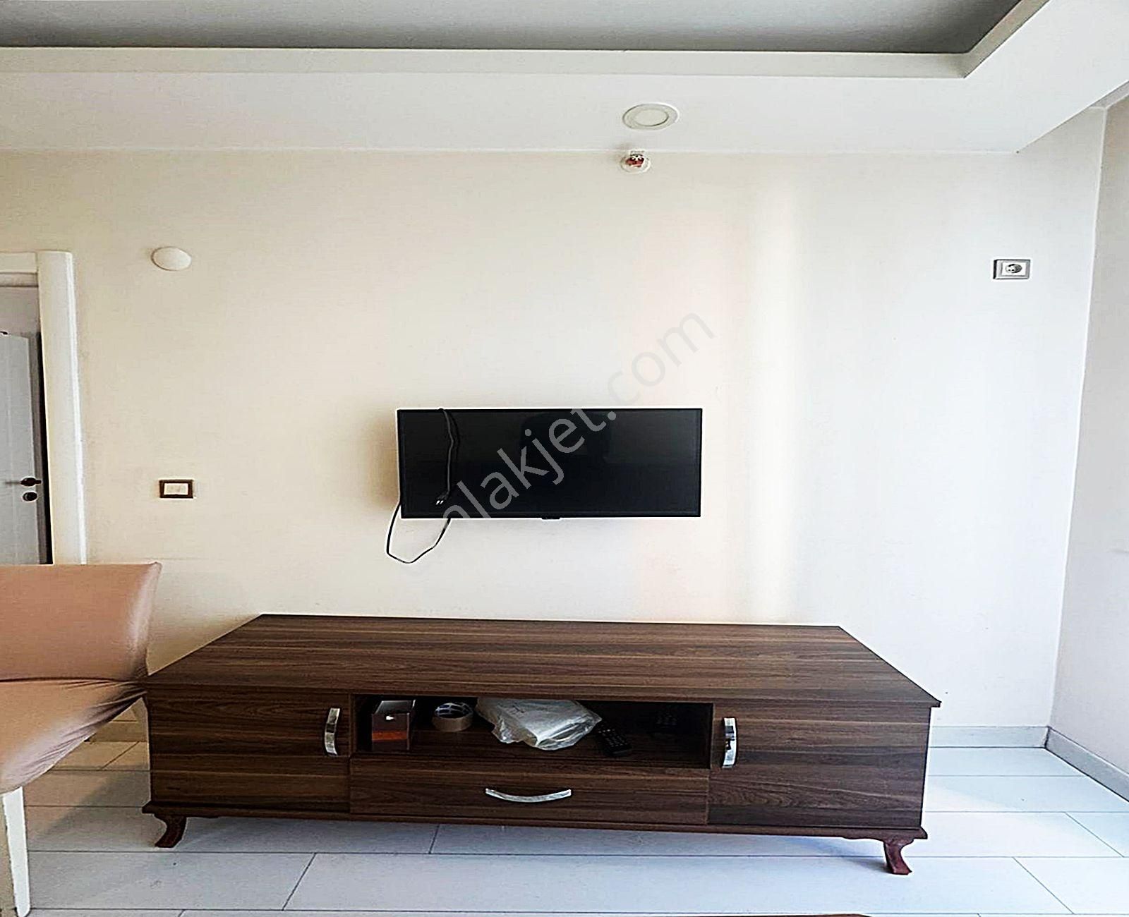Site İçerisin'de Merkezi Konum'da Lüx Dekorlu 1+1 Satılık Daire - Görsel 5