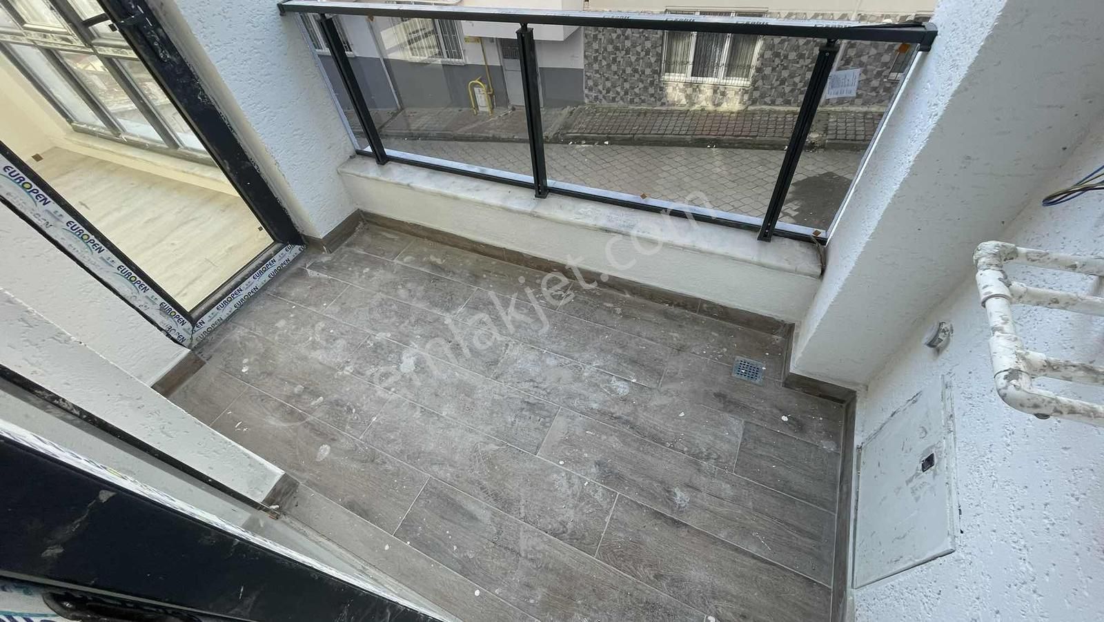 Deka Gayrimenkulden İlkadım Kışla Mahallesinde Sıfır 2+1 - Görsel 8