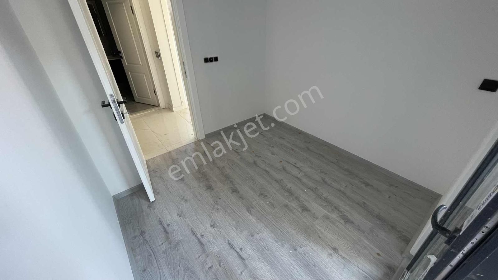 Deka Gayrimenkulden İlkadım Kışla Mahallesinde Sıfır 2+1 - Görsel 15