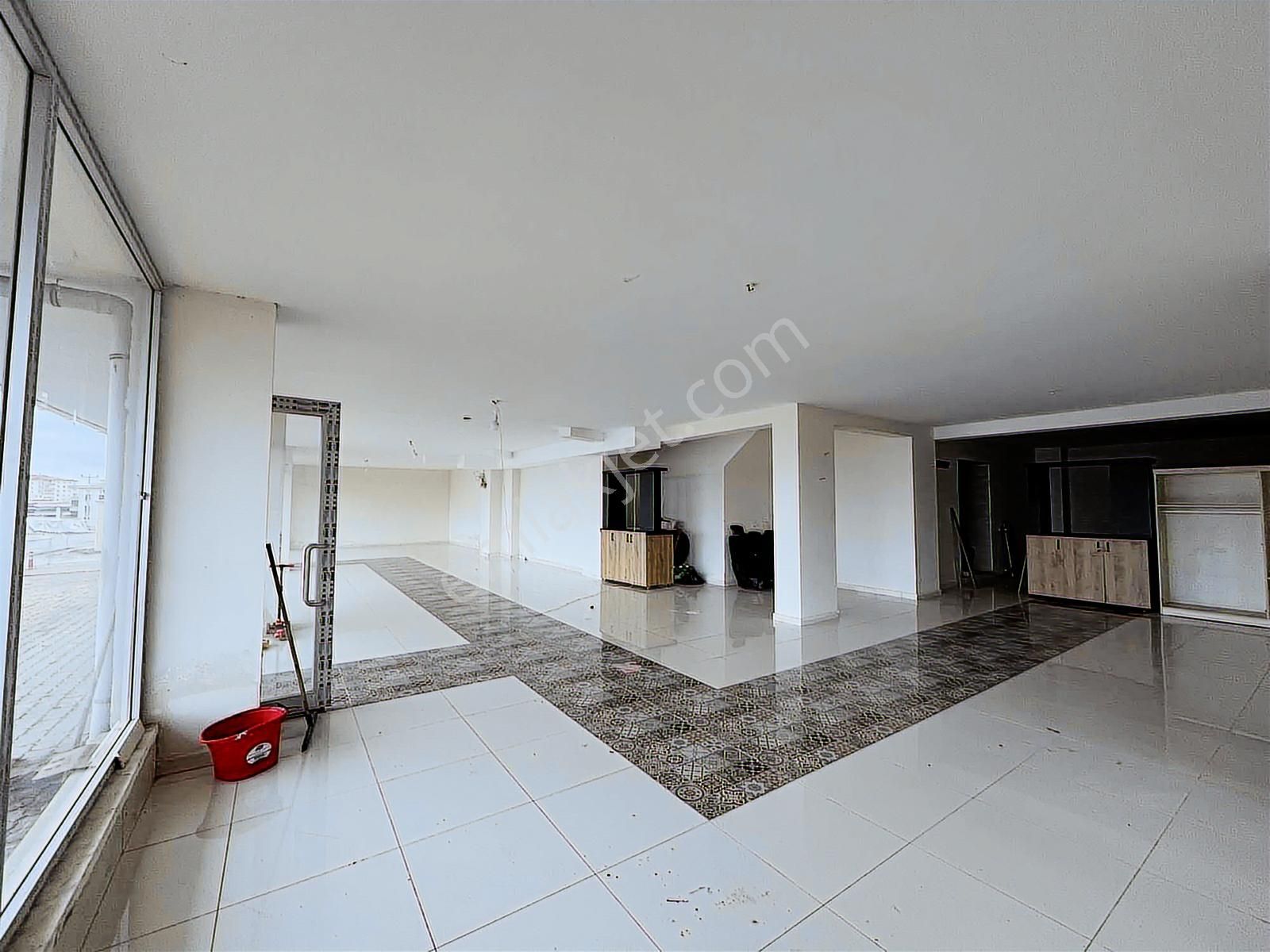 Deka Gayrimenkul'den 175m2 Dükkan - Görsel 35